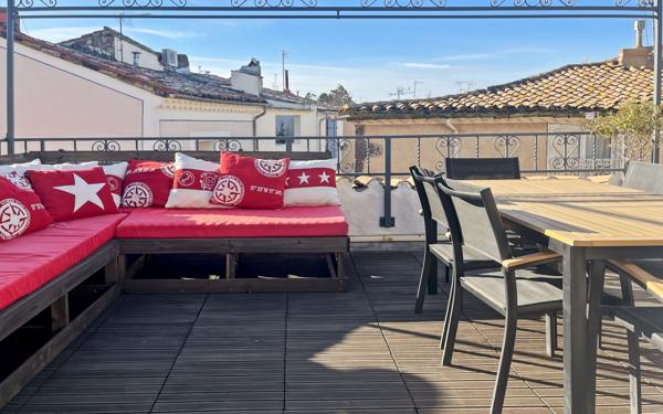 Maison à vendre    5 pièces •  Marseillan