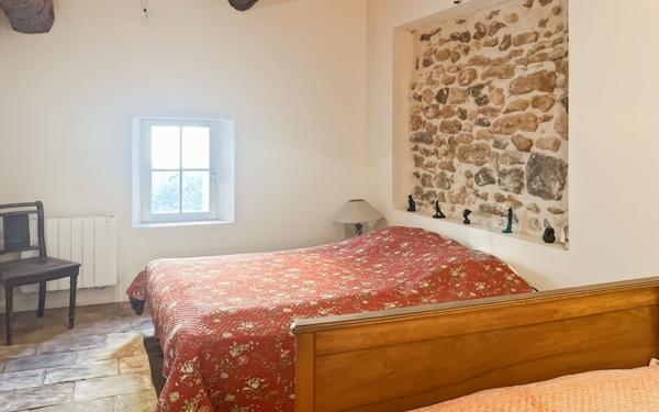 Maison à vendre    5 pièces •  Marseillan