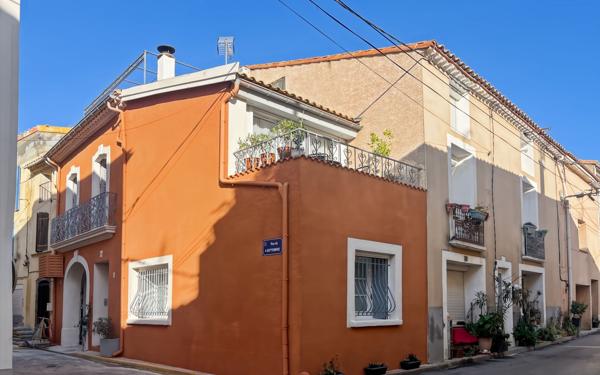 Maison à vendre    5 pièces •  Marseillan