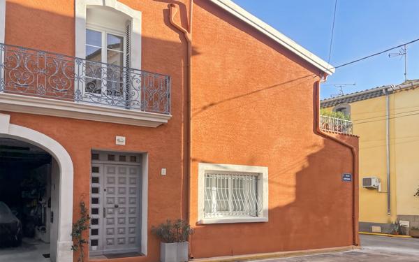 Maison à vendre    5 pièces •  Marseillan