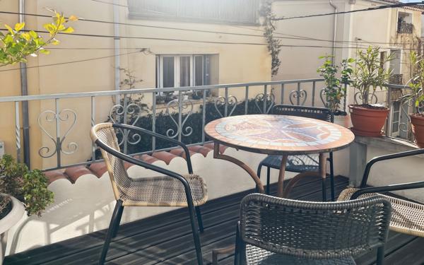 Maison à vendre    5 pièces •  Marseillan