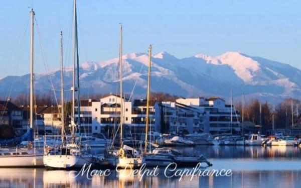 EXCLUSIVITE - À VENDRE – Fonds de commerce restaurant Les Capellans, en bord de marina à Saint Cyprien (66)