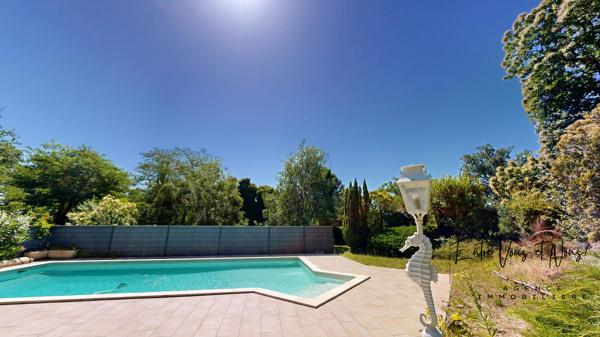 Propriété familiale avec piscine sur 3000m2 à Bazas