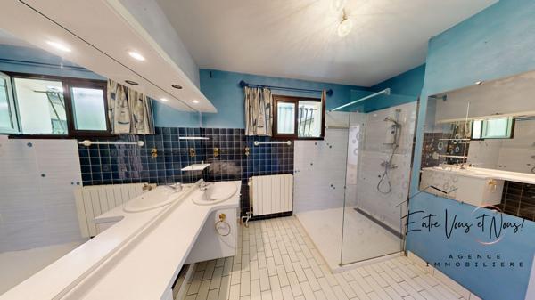 Propriété familiale avec piscine sur 3000m2 à Bazas