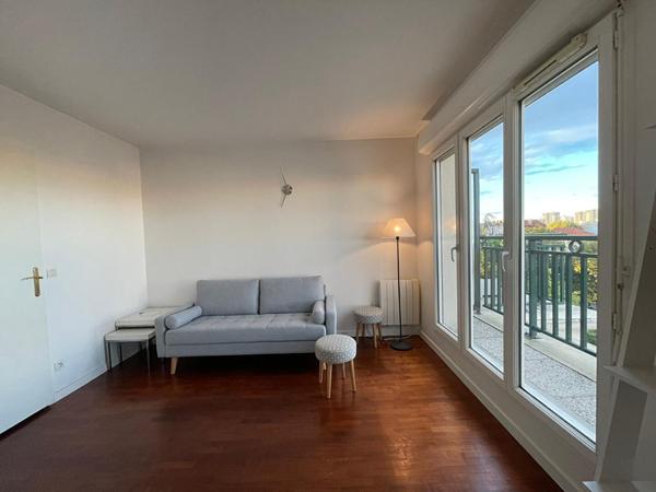 2P MEUBLE - CENTRE VILLE - PARKING