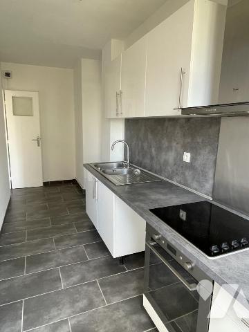 MARCQ EN BAROEUL Buisson - Type 2 d'env. 47 m² avec un emplacement de stationnement