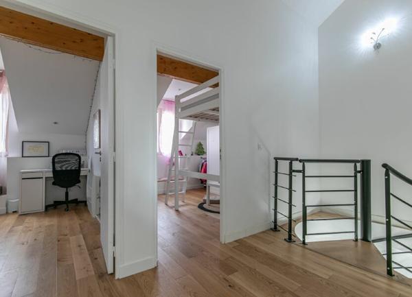 Maison à vendre    5 pièces • 130 m2 Chelles