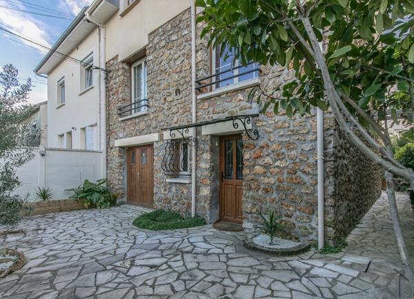 Maison à vendre    5 pièces • 130 m2 Chelles