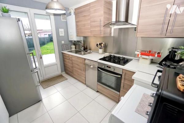 PONT DE METZ, Maison sans travaux, 2 chambres, jardin et garage