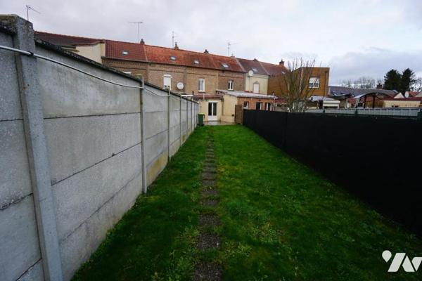 PONT DE METZ, Maison sans travaux, 2 chambres, jardin et garage