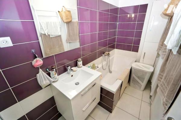 PONT DE METZ, Maison sans travaux, 2 chambres, jardin et garage