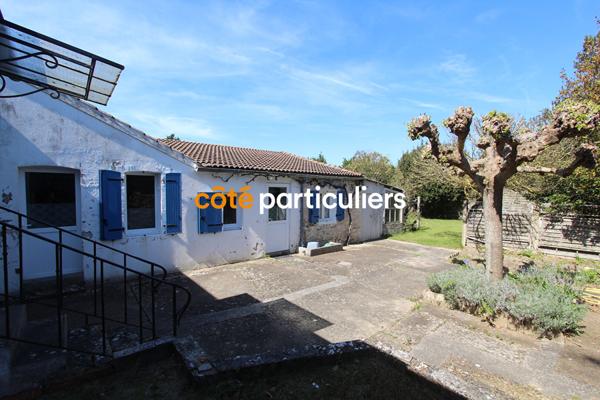 Vente Maison102,2 m² - 6 Pièces - L AIGUILLON LA PRESQU ILE (85460)