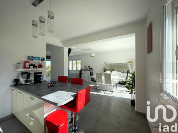 Maison à vendre 6 pièces 120 m² Houdan