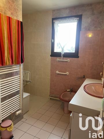 Maison 4 pièces de 85 m² à Lucé (28110)