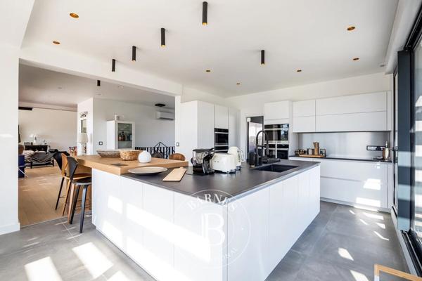 Pyla-sur-Mer, Villa 8 Chambres -  550 m² à vendre