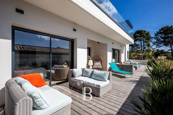 Pyla-sur-Mer, Villa 8 Chambres -  550 m² à vendre