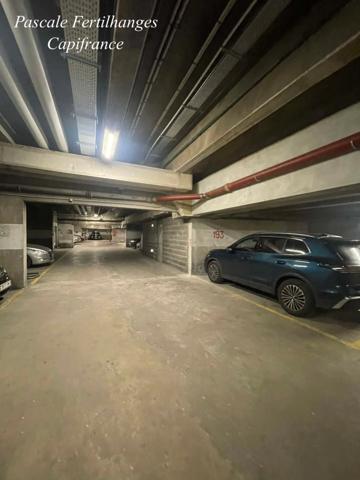 🚗 Paris 13e – Parking sécurisé aux portes de Paris – Accès rapide périphérique & métro