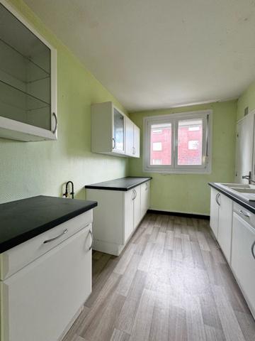 Appartement Rousies 5 pièce(s) 80 m2