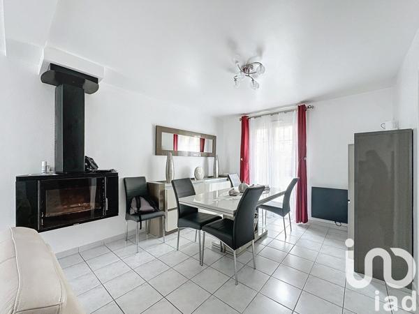 Maison à vendre 6 pièces 105 m² Villeneuve-le-Roi