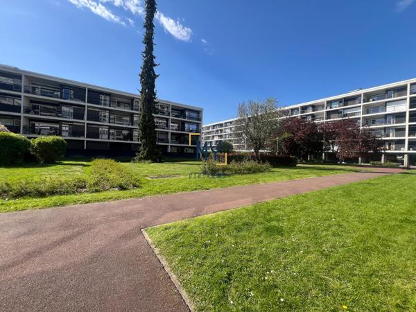 PARC ST MAUR - APPARTEMENT DE 98m² - GARAGE ET CAVE