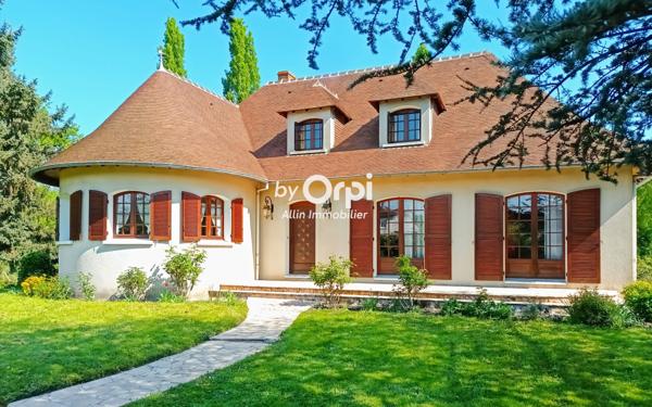 Maison à vendre    6 pièces •  Domérat