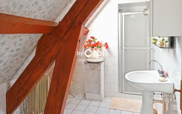 Maison à vendre    6 pièces •  Domérat