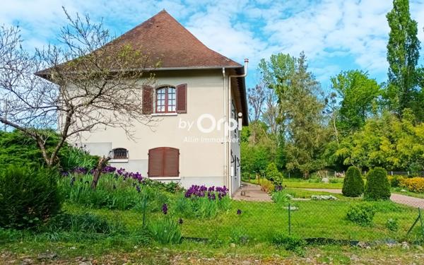 Maison à vendre    6 pièces •  Domérat