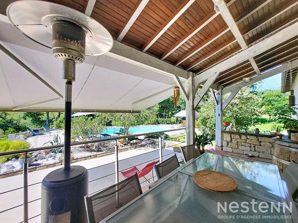 A Vendre Maison familiale de 157 m² de plain-pied avec jardin, piscine et garage à Condom.