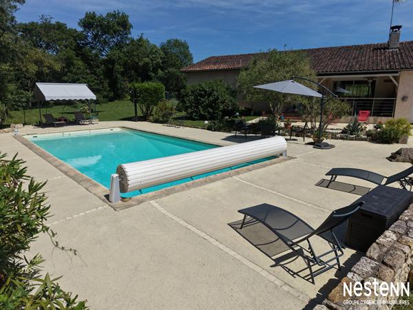 A Vendre Maison familiale de 157 m² de plain-pied avec jardin, piscine et garage à Condom.