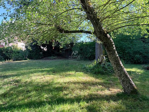Maison Le Mesnil Le Roi 8 pièce(s) 187 m2 Loyer 3 600 €/mois charges comprises **  - Référence  13631