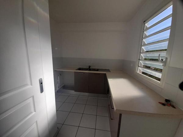 Appartement t4 Secteur Lamentin superficie 74 m2