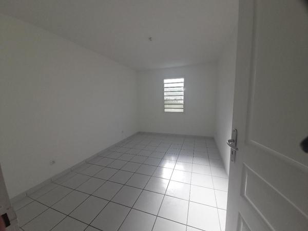 Appartement t4 Secteur Lamentin superficie 74 m2