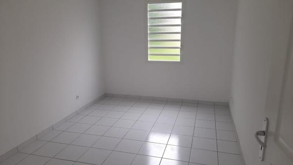 Appartement t4 Secteur Lamentin superficie 74 m2