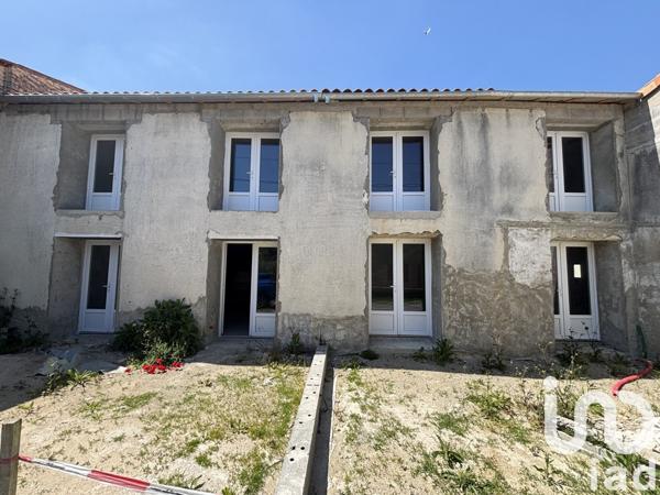 Maison 2 pièces de 88 m² à Prin-Deyrançon (79210)