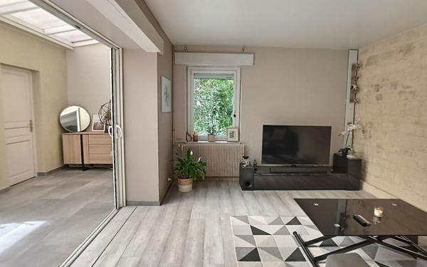 Maison à vendre    4 pièces •  Soisy-sur-Seine