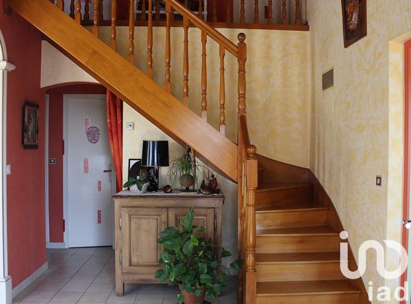 Maison à vendre 6 pièces 119 m² Crennes-sur-Fraubée