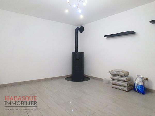 Maison à louer à Plouvorn - 4 pièces, 76.49 m² , Plouvorn