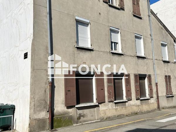 À vendre Immeuble 307 m² - Le Péage-de-roussillon 38550