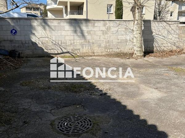 À vendre Immeuble 307 m² - Le Péage-de-roussillon 38550