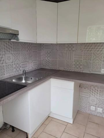 Location Maison 2 pièces 58 m2 à Cantenac