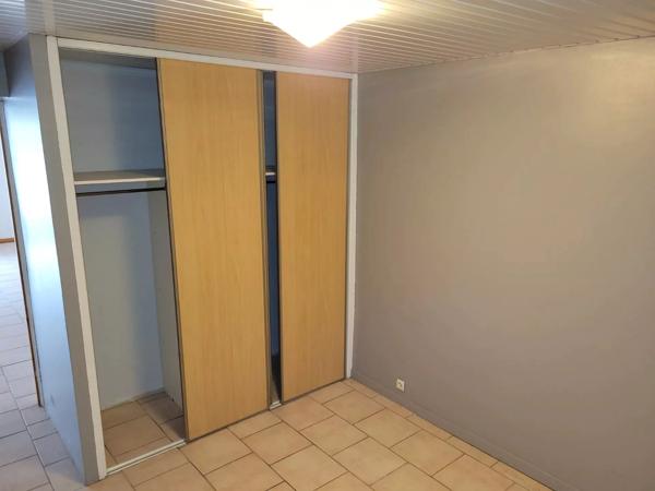 Location Maison 2 pièces 58 m2 à Cantenac