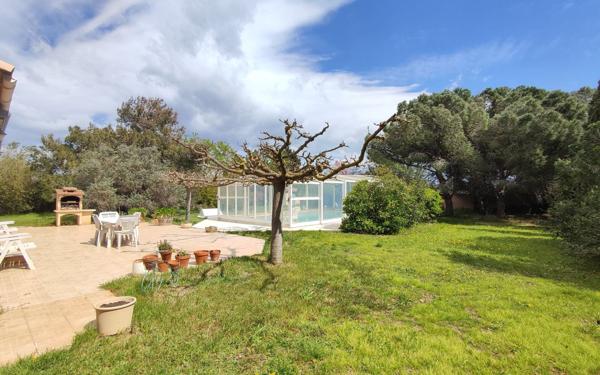 Maison à vendre    6 pièces •  Cuxac-d'Aude