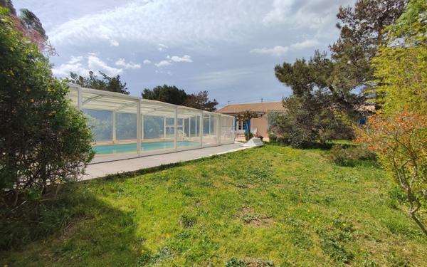 Maison à vendre    6 pièces •  Cuxac-d'Aude