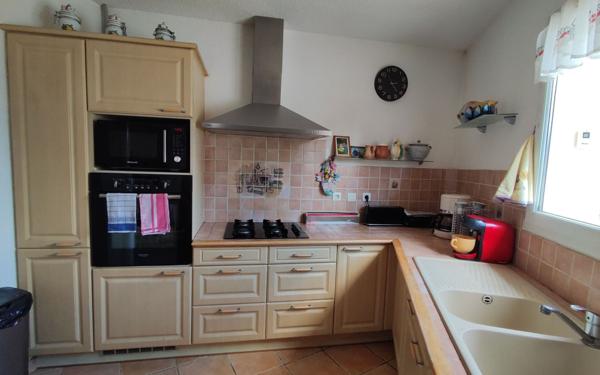 Maison à vendre    6 pièces •  Cuxac-d'Aude