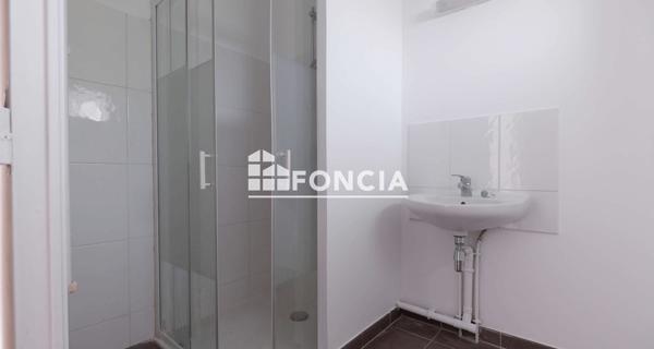 À vendre Appartement 2 pièces 41.9 m² - ÉVry-courcouronnes 91000