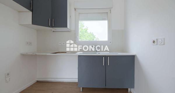 À vendre Appartement 2 pièces 41.9 m² - ÉVry-courcouronnes 91000