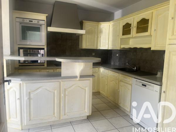 Maison à vendre 7 pièces 140 m² Montbrison