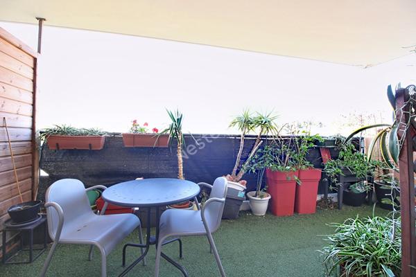 Appartement T2 de 43 m² environ avec terrasse ? Vitrolles ? Petite copropriété sécurisée