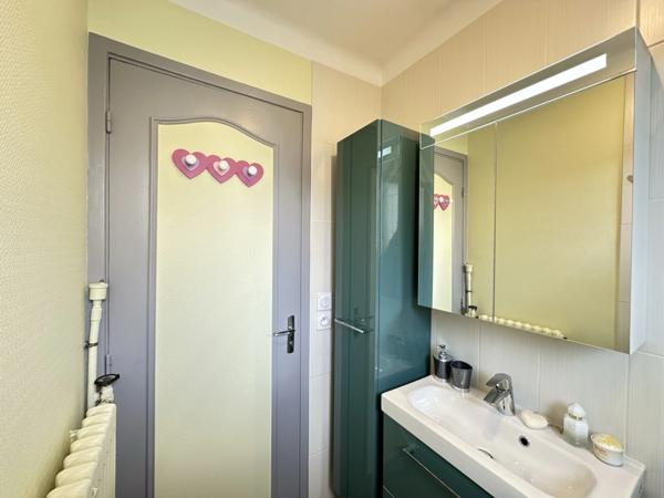 La Loupe(28) Maison à vendre: 65m², 3 chambres, sous-sol total, terrain - 495 m²