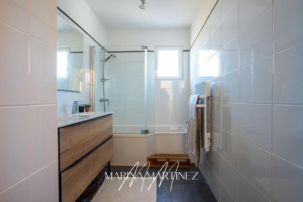 Villa lumineuse 3 chambres avec piscine et grand jardin à 5 min de Carcassonne